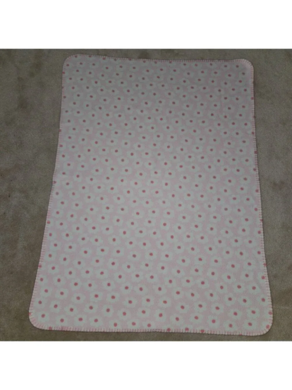 Baby Connection Pink White Floral Fleece Baby Blanket 30x40 Flowers